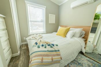 Abundant natural light